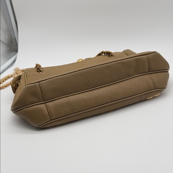 Chanel Triple CC Tote Bag in Caviar Leather - Picture 16 of 16